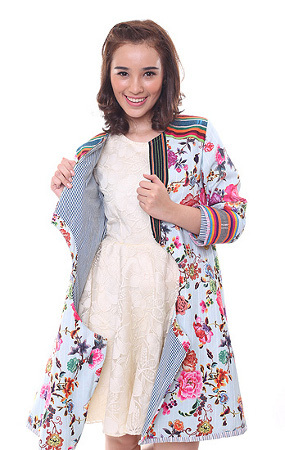 Angie Mulligan Tak Takut Bersaing